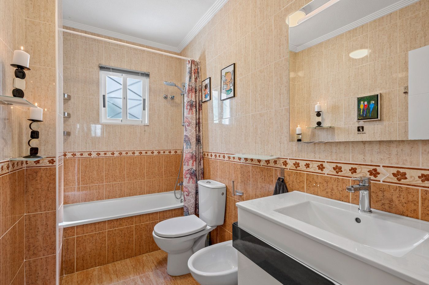 2-Bedroom Bungalow in La Chismosa, Orihuela Costa - Image 11