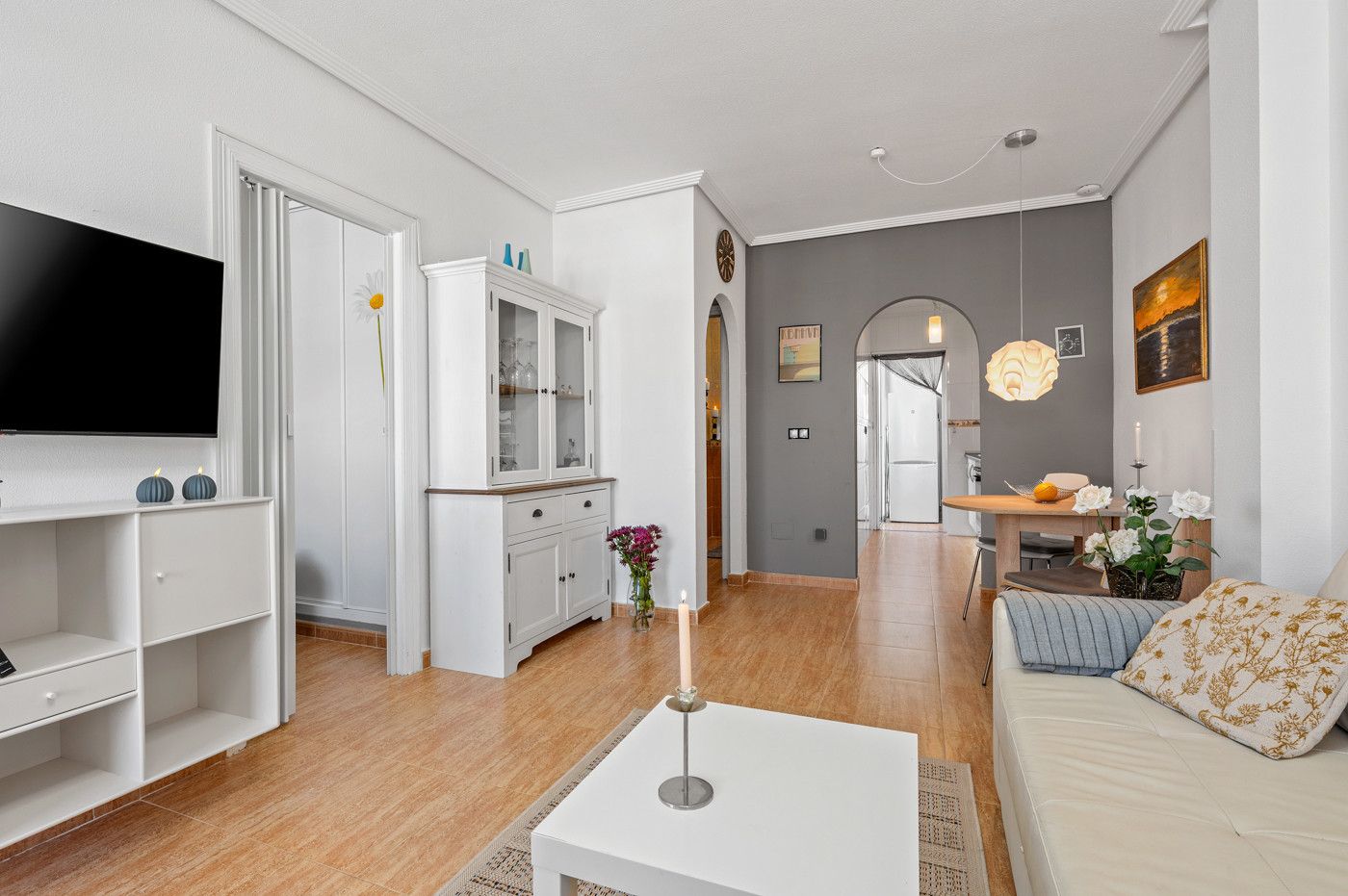 2-Bedroom Bungalow in La Chismosa, Orihuela Costa - Image 7