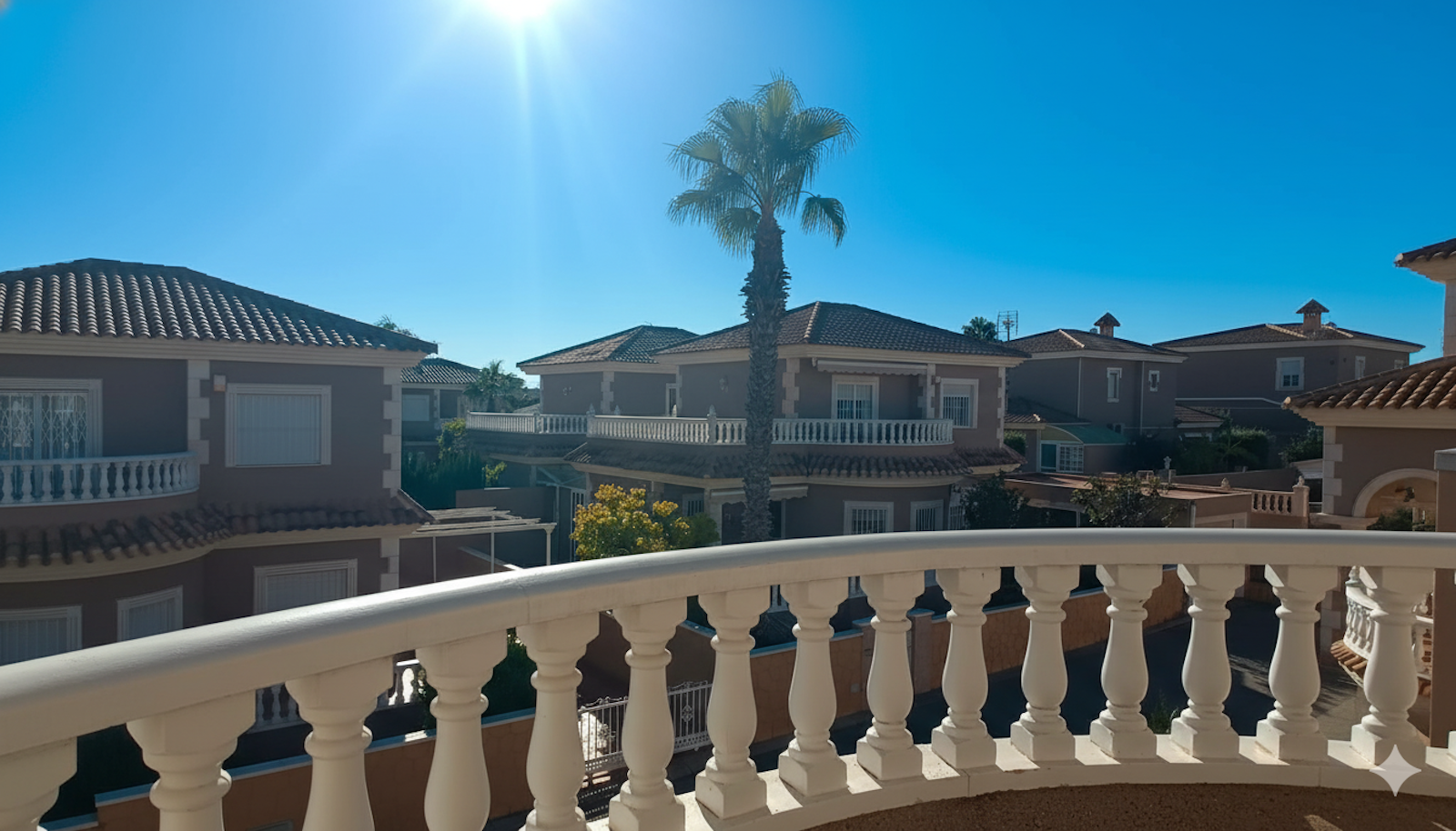 Villa de 4 Chambres à Centro, Torrevieja - Image 4