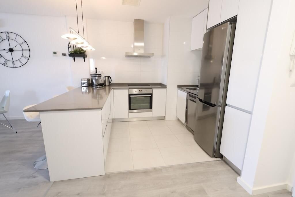 2-Bedroom Apartment in Los Dolses, Orihuela Costa - Image 3