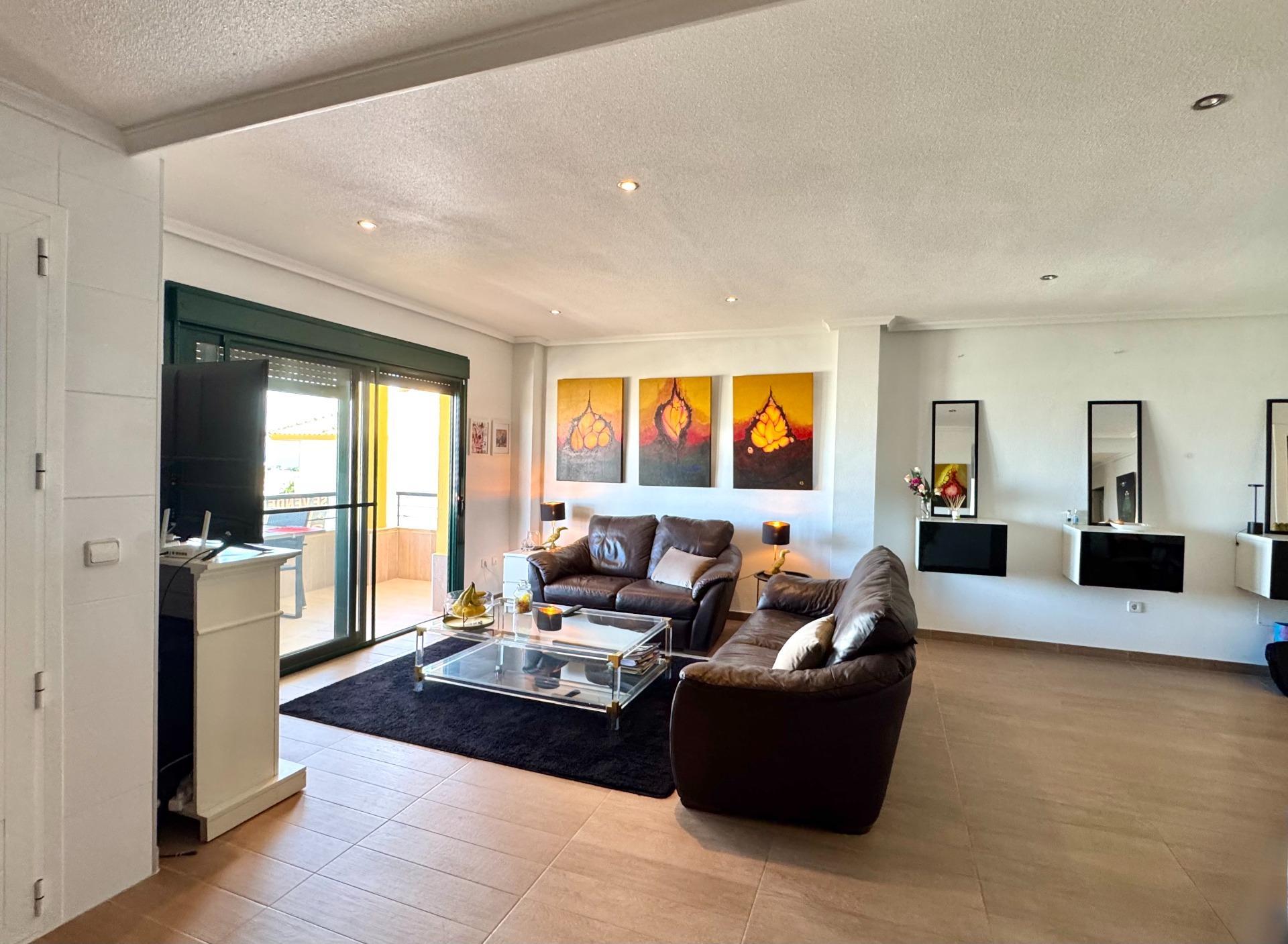 2-Bedroom Apartment in Villamartín-las Filipinas, Orihuela Costa - Image 22