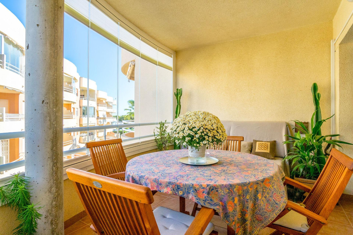 Tussenwoning met 3 Slaapkamers in Orihuela Costa | Sunny... - Image 11