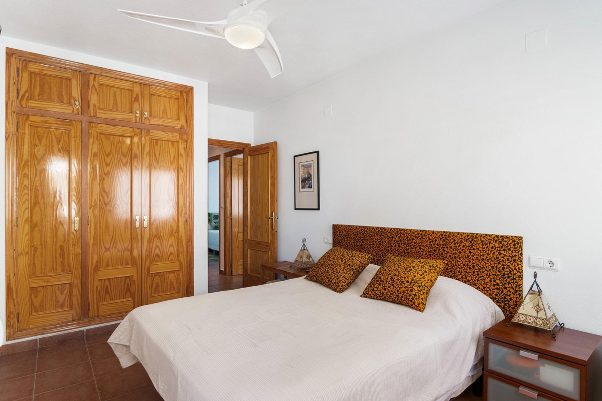 Tussenwoning met 3 Slaapkamers in Orihuela Costa | Sunny... - Image 4