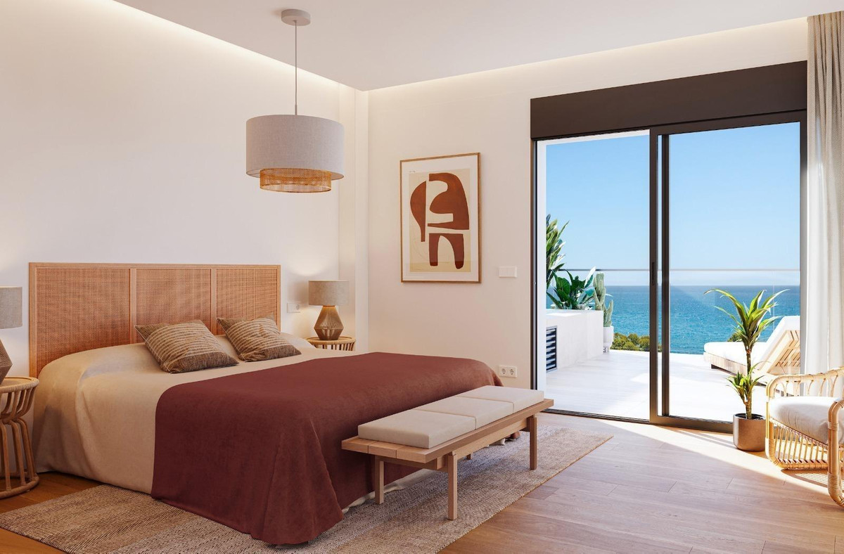 3-Bedroom Middle Floor Apartment in  Villajoyosa | Sunny ... - Image 11