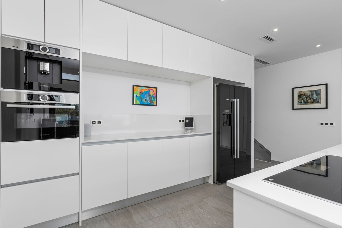 Villa individuelle de 4 Chambres à, San Miguel de Salinas... - Image 13