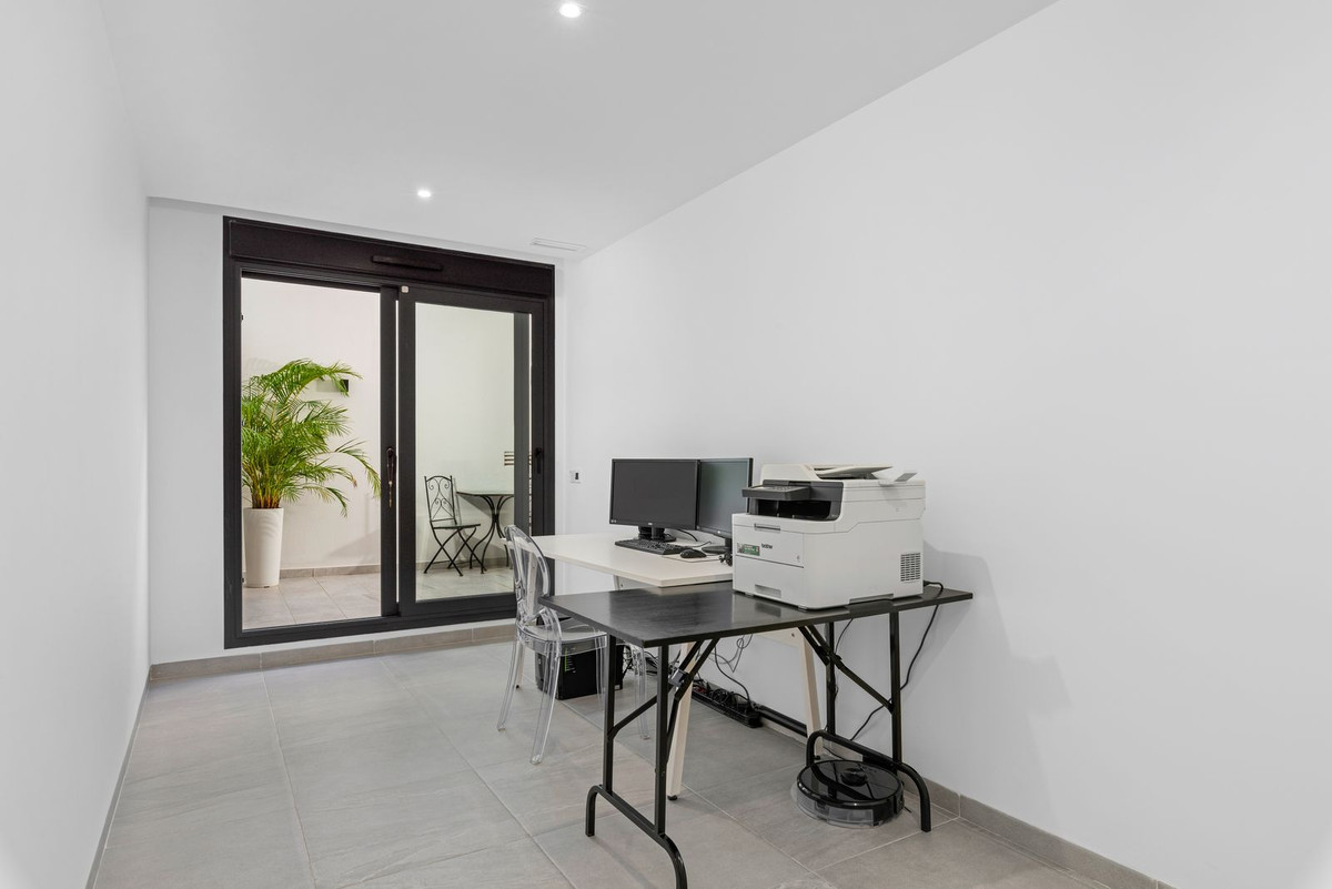 Villa individuelle de 4 Chambres à, San Miguel de Salinas... - Image 24