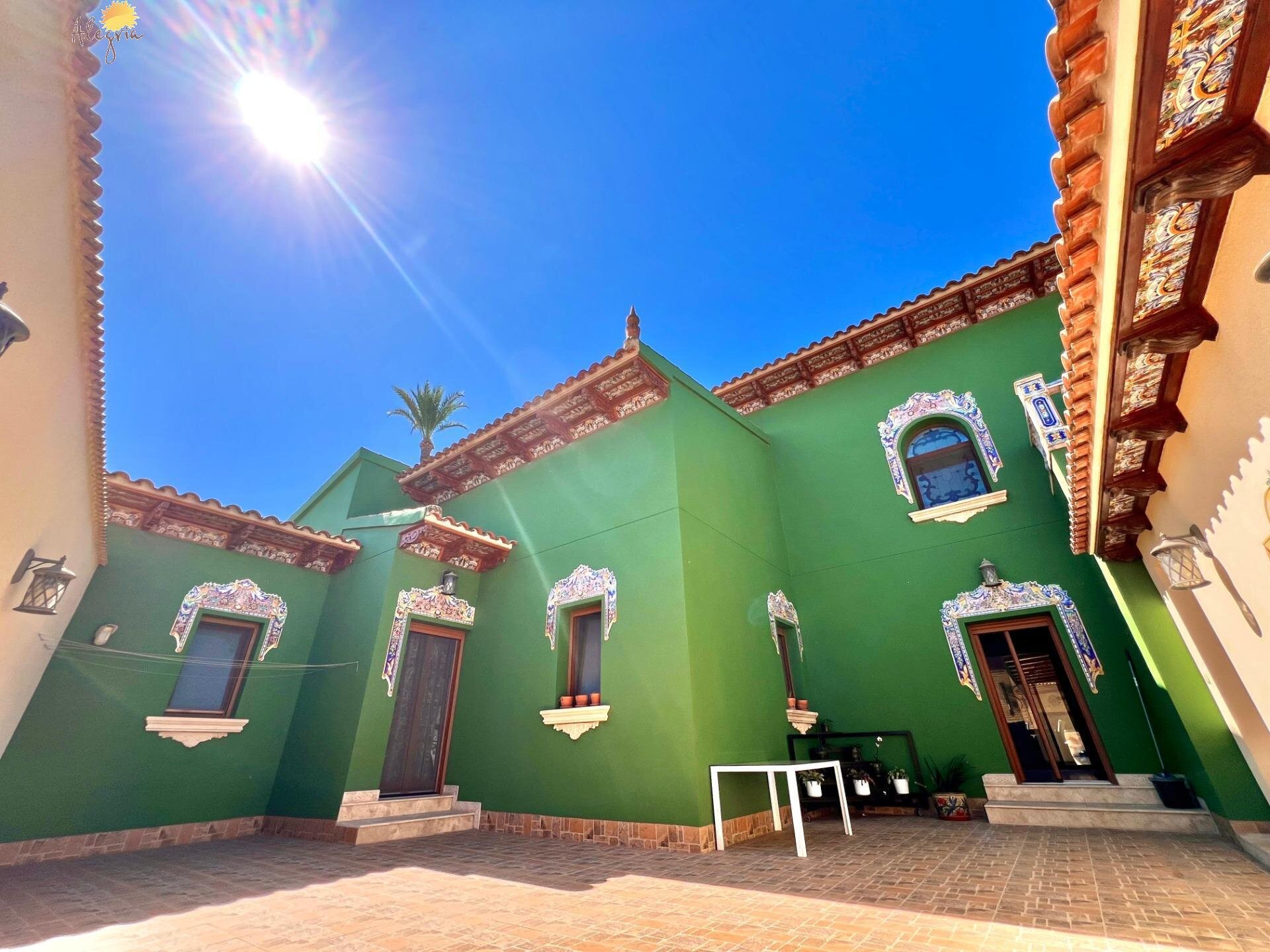 4-Bedroom Villa in Comunidad Valenciana, Almoradi - Image 48
