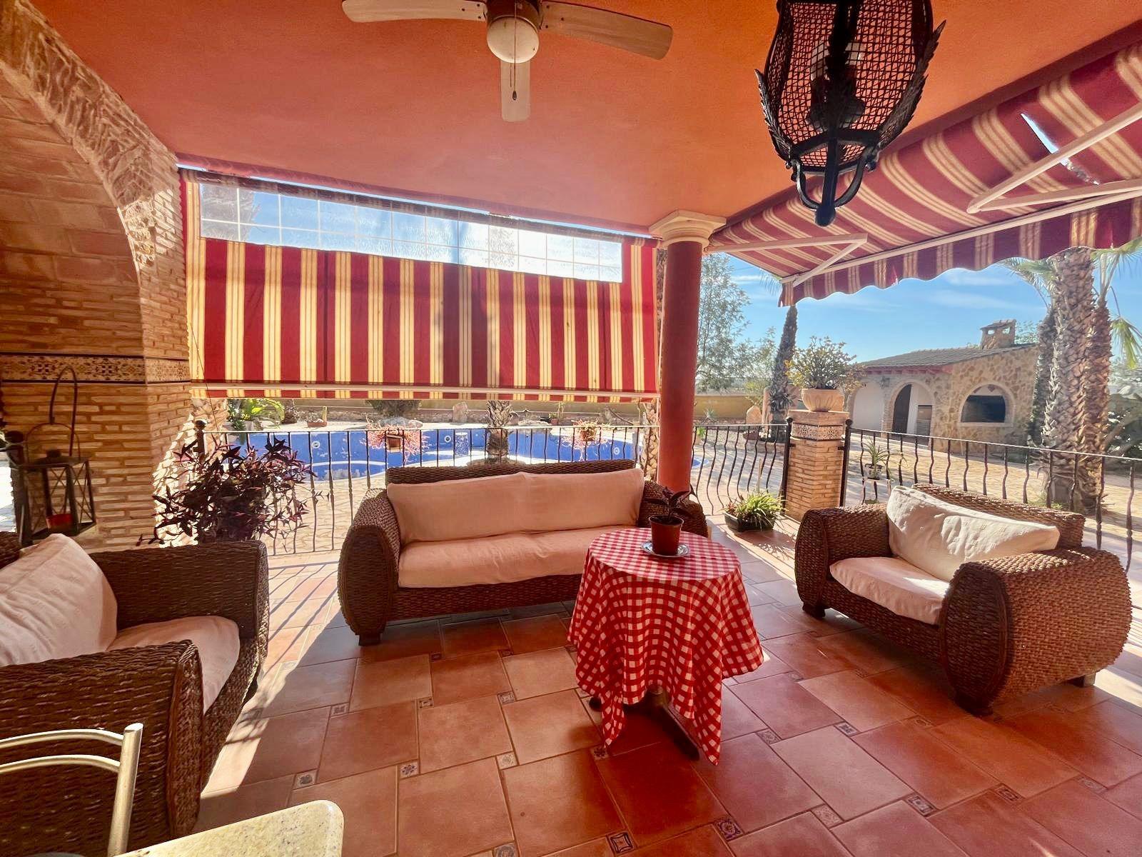 4-Bedroom Villa in Lo Marabú, Rojales - Image 17