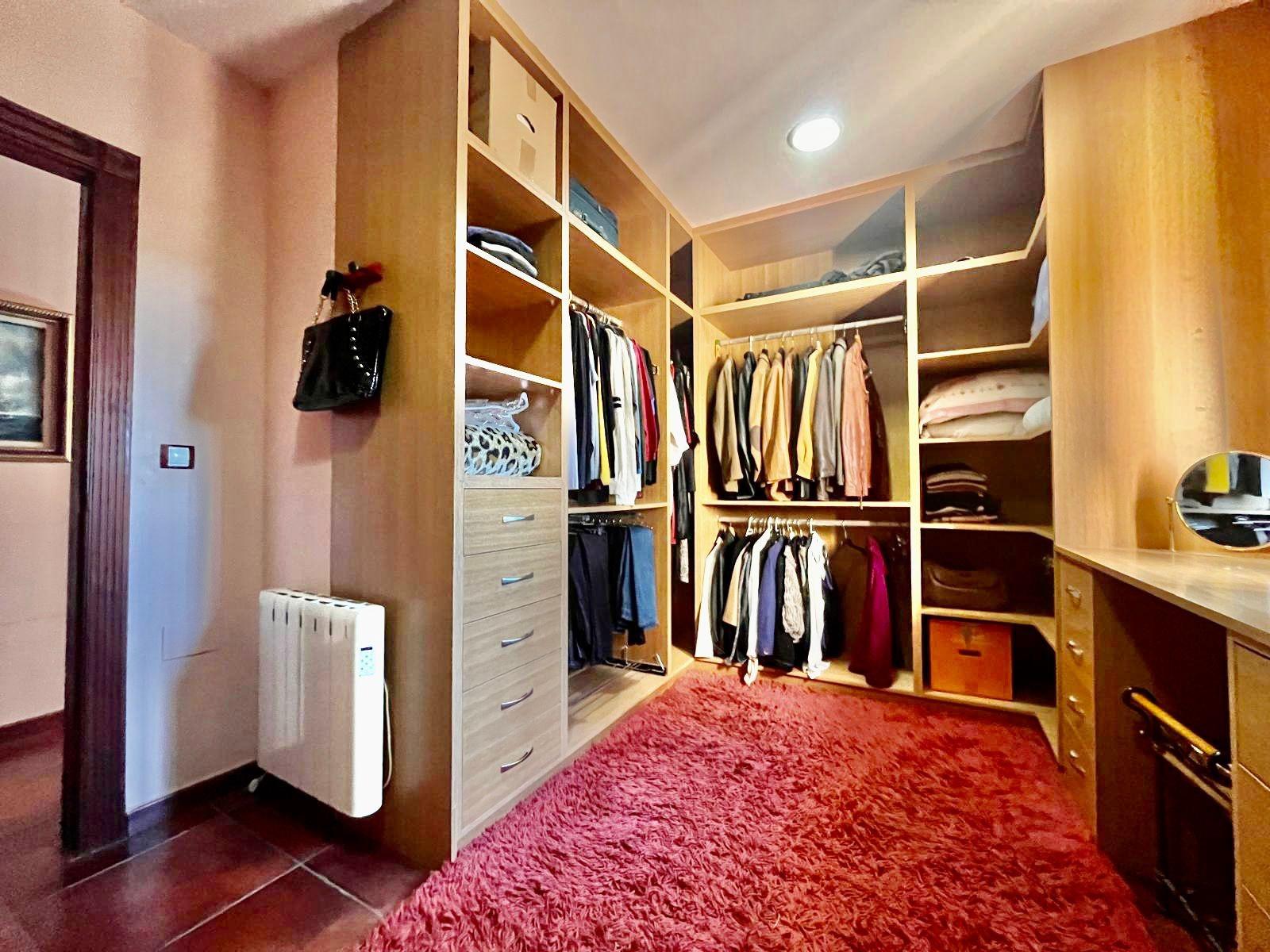 4-Bedroom Villa in Lo Marabú, Rojales - Image 35