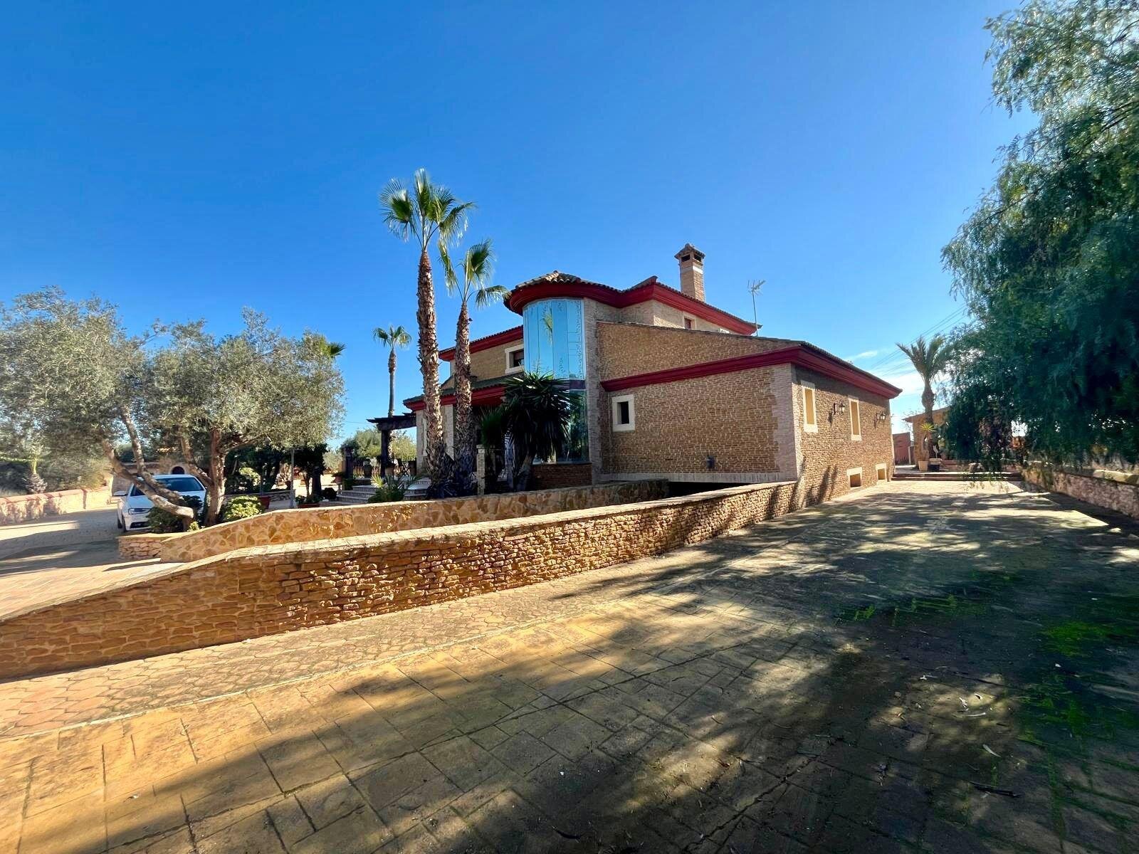 4-Bedroom Villa in Lo Marabú, Rojales - Image 4