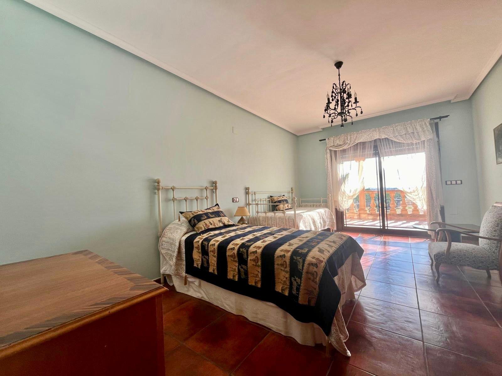 4-Bedroom Villa in Lo Marabú, Rojales - Image 45