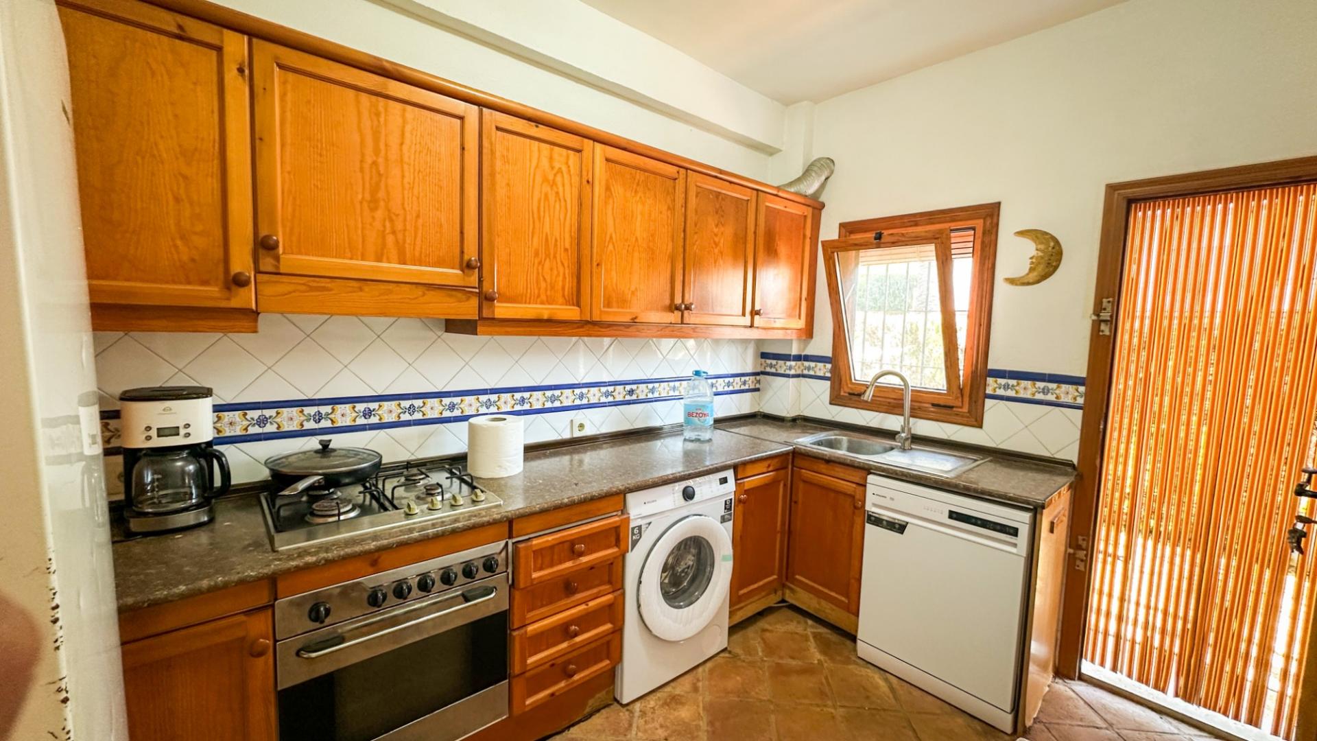 4-Bedroom Villa in Costa Blanca, Cabo Roig - Image 12