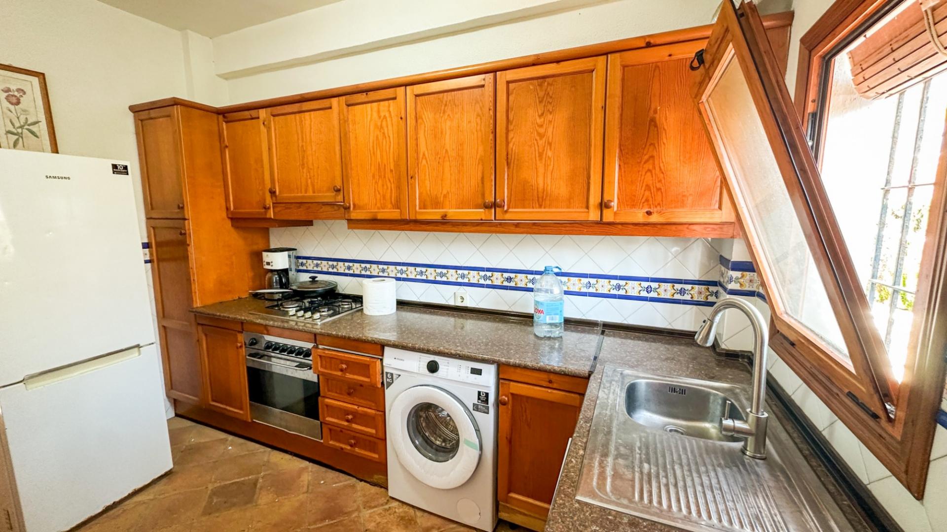 4-Bedroom Villa in Costa Blanca, Cabo Roig - Image 13
