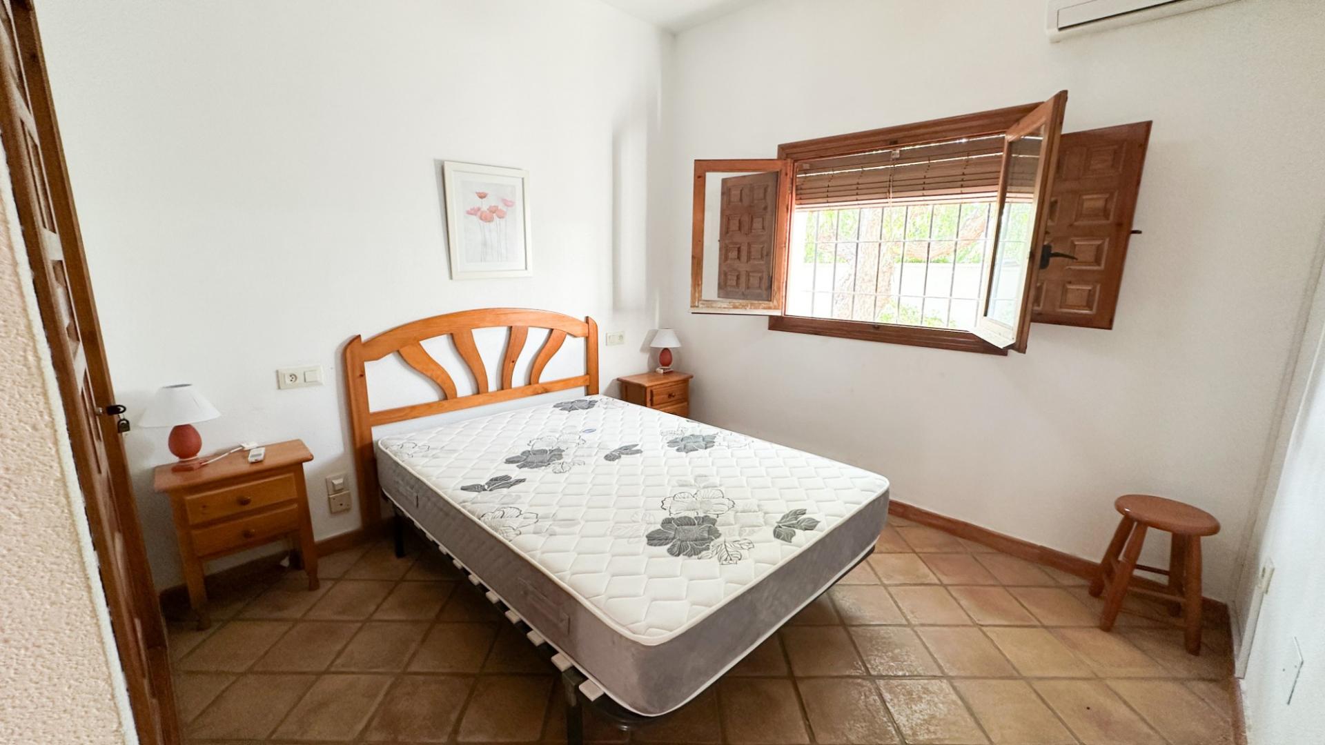 4-Bedroom Villa in Costa Blanca, Cabo Roig - Image 19
