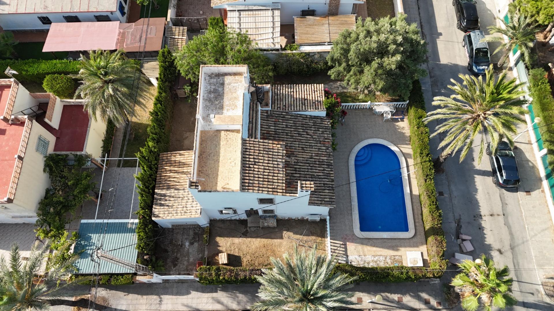 4-Bedroom Villa in Costa Blanca, Cabo Roig - Image 4