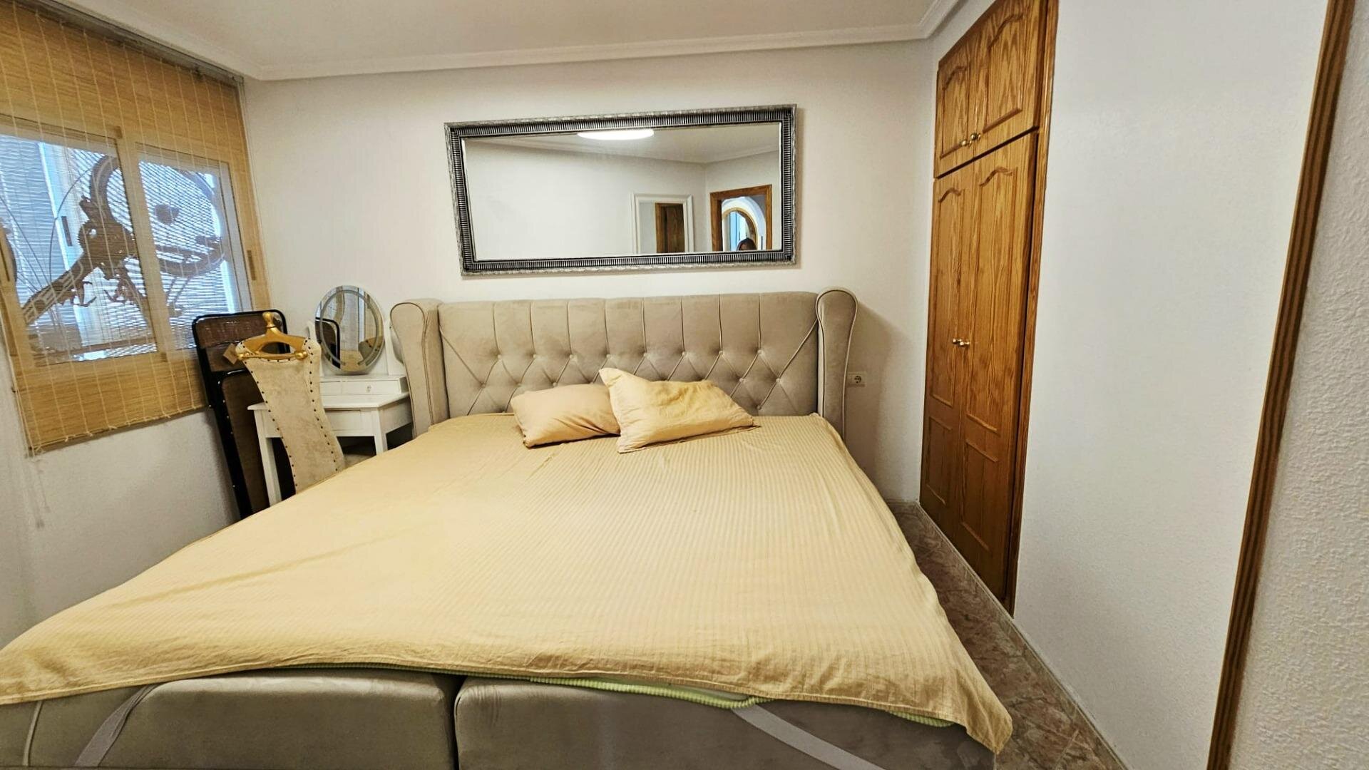 2-Bedroom Apartment in Playa del Cura, Torrevieja - Image 15