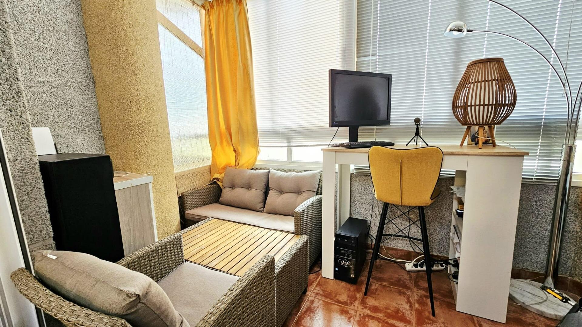 2-Bedroom Apartment in Playa del Cura, Torrevieja - Image 21