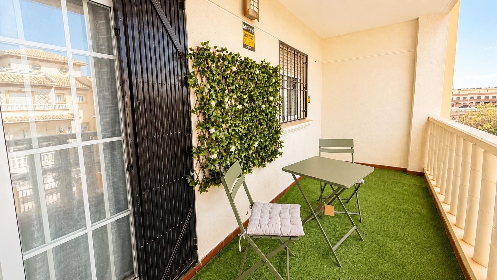 2-Bedroom Apartment in Lomas de Cabo Roig, Orihuela Costa - Image 14