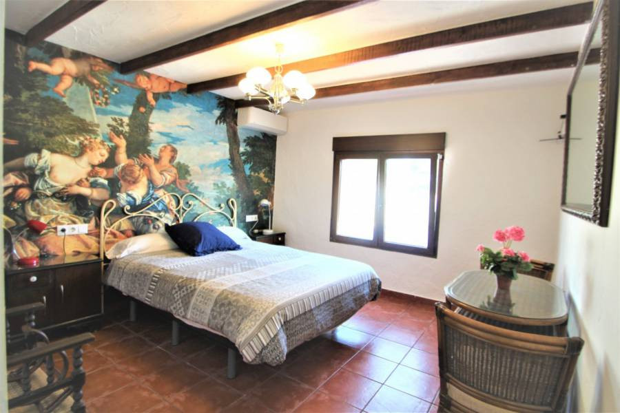 9-Bedroom Detached House in Lomas de Cabo Roig, Orihuela ... - Image 20