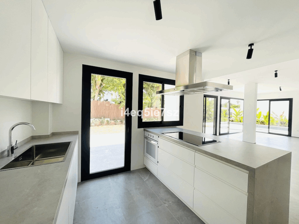 3-Bedroom Detached House in  Javea | Sunny Casas - Costa ... - Image 13