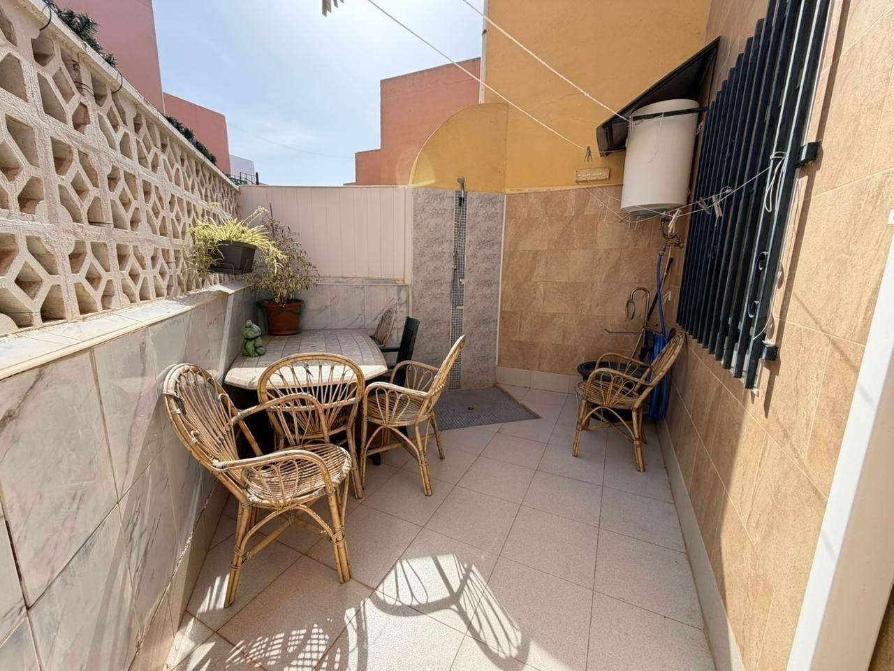 3-Bedroom House in Los Frutales, Torrevieja - Image 21
