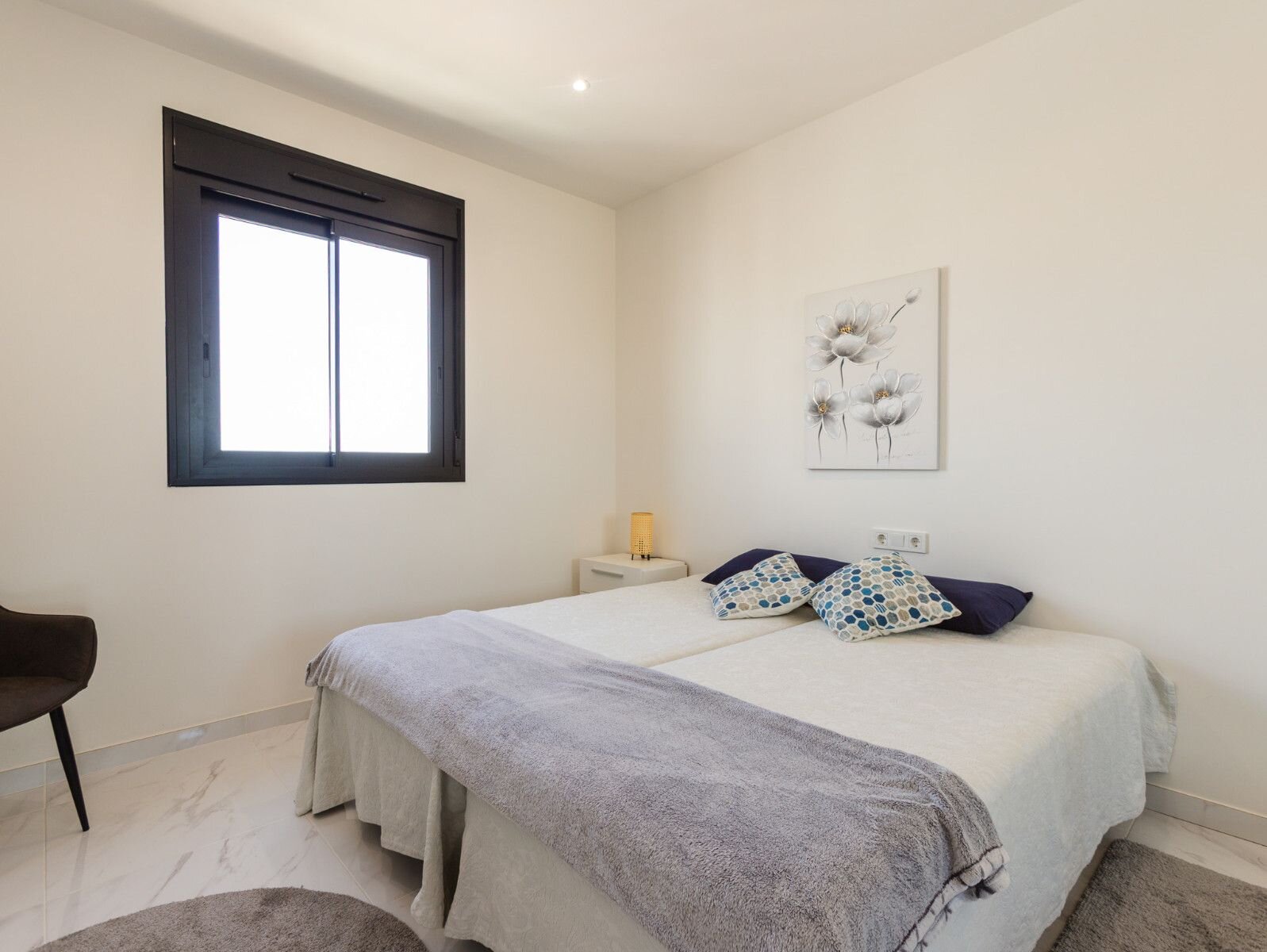 2-Bedroom Apartment in Las Filipinas, Orihuela Costa - Image 13