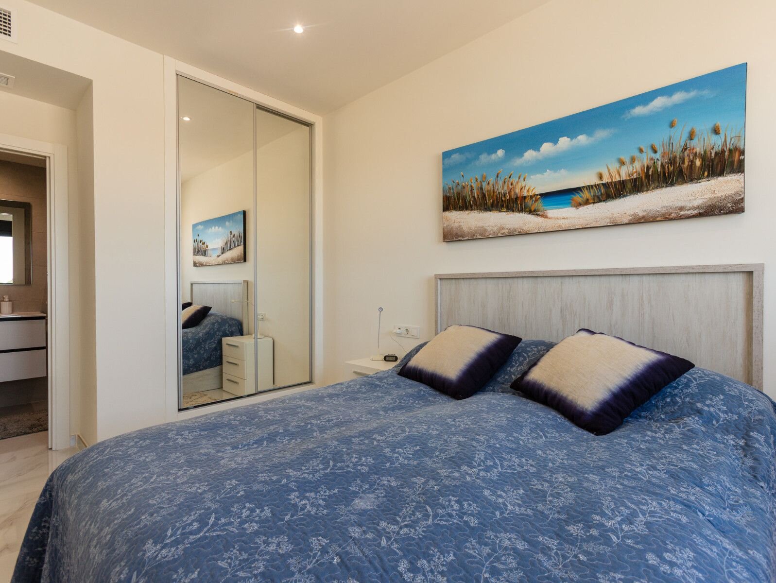 2-Bedroom Apartment in Las Filipinas, Orihuela Costa - Image 16