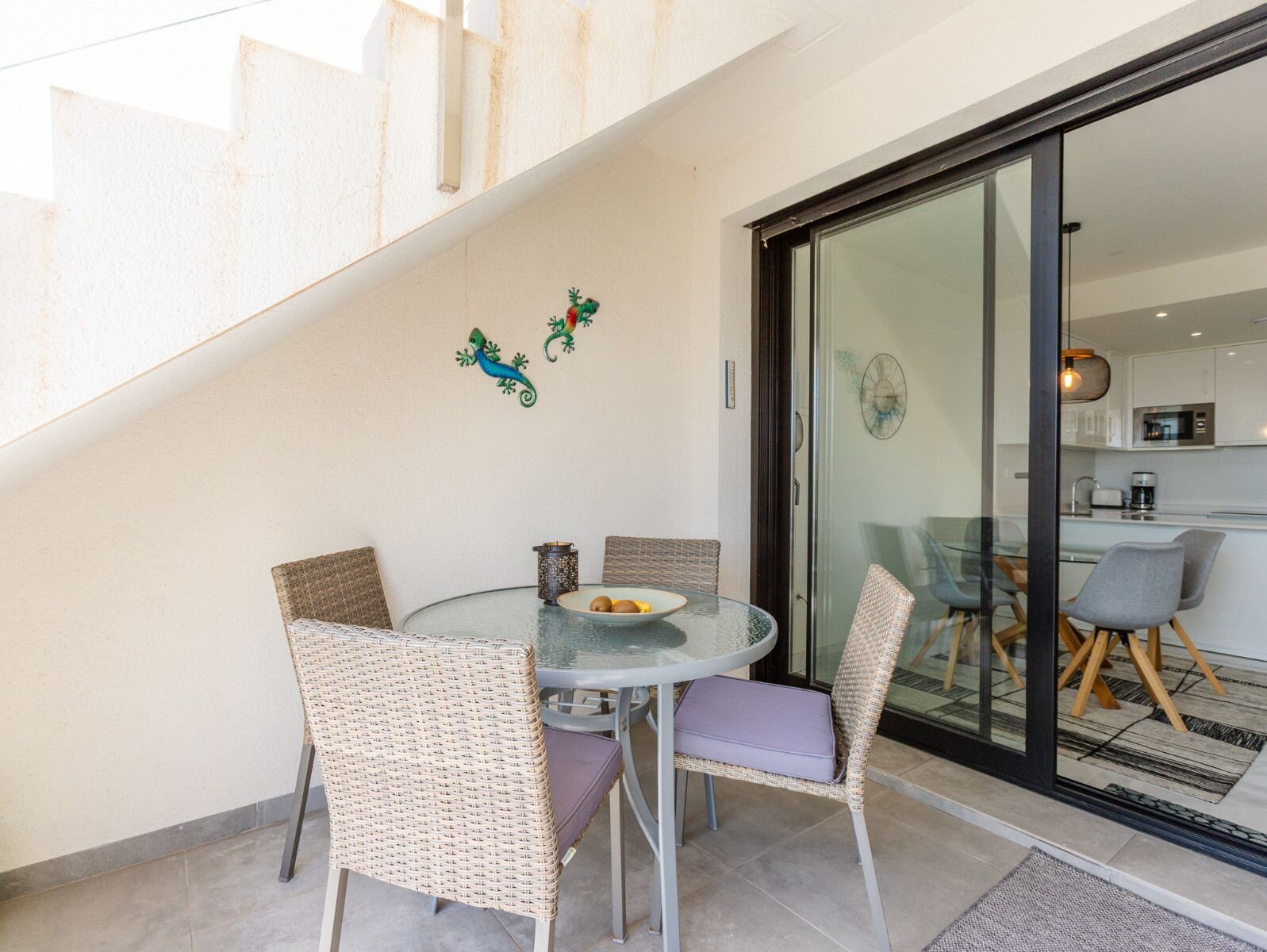 2-Bedroom Apartment in Las Filipinas, Orihuela Costa - Image 19