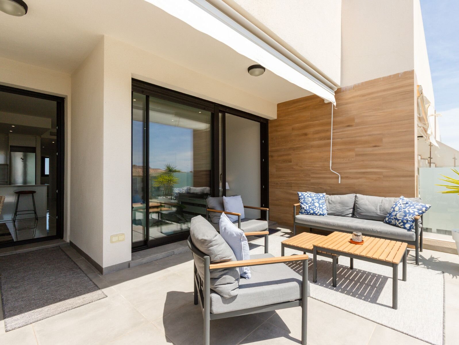 2-Bedroom Apartment in Las Filipinas, Orihuela Costa - Image 20