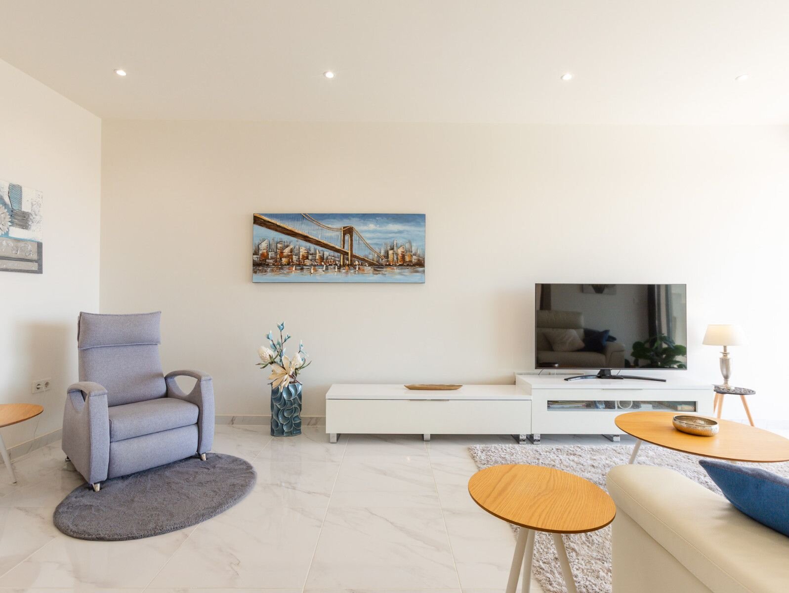 2-Bedroom Apartment in Las Filipinas, Orihuela Costa - Image 22