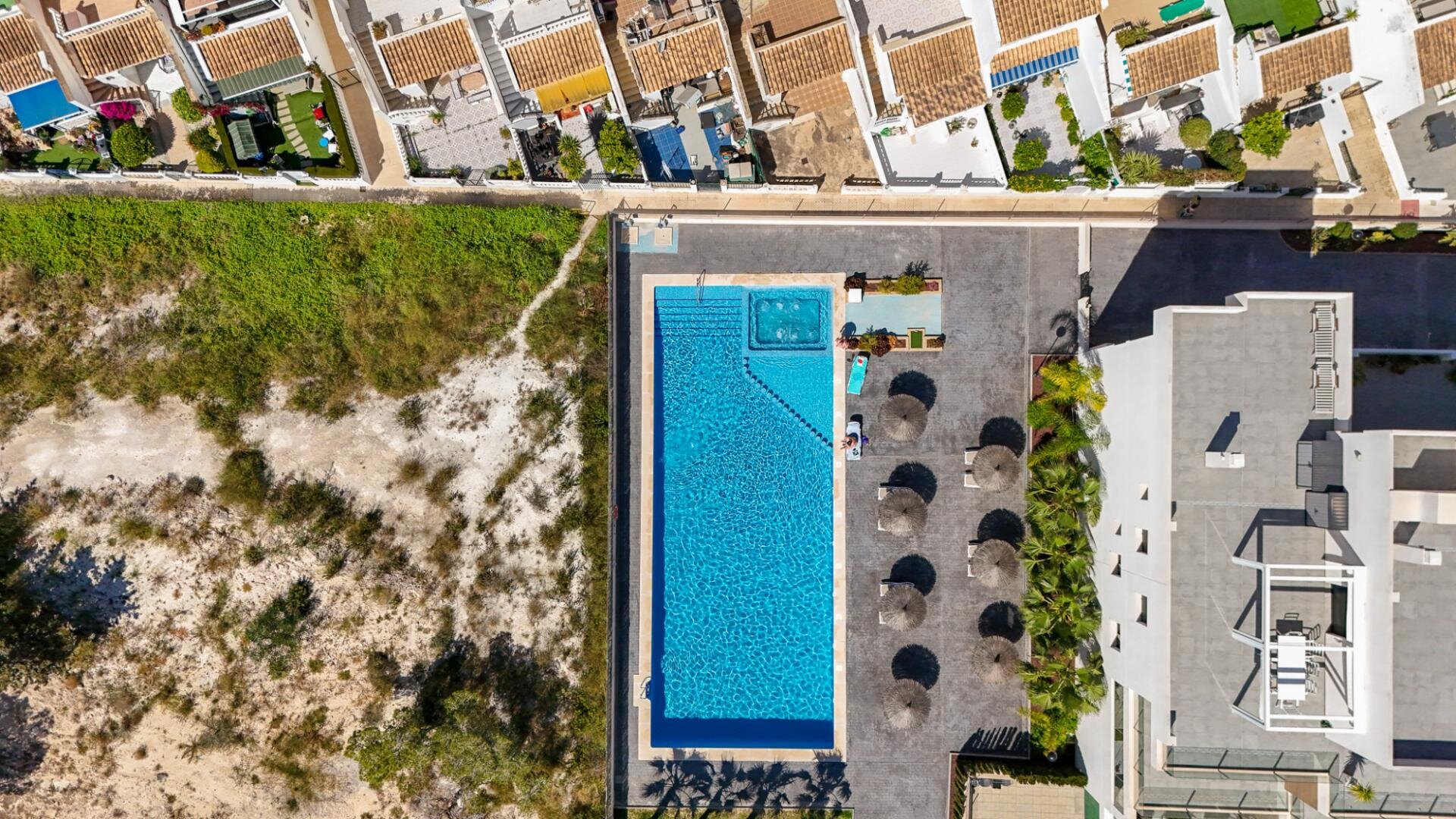 2-Bedroom Apartment in Las Filipinas, Orihuela Costa - Image 28