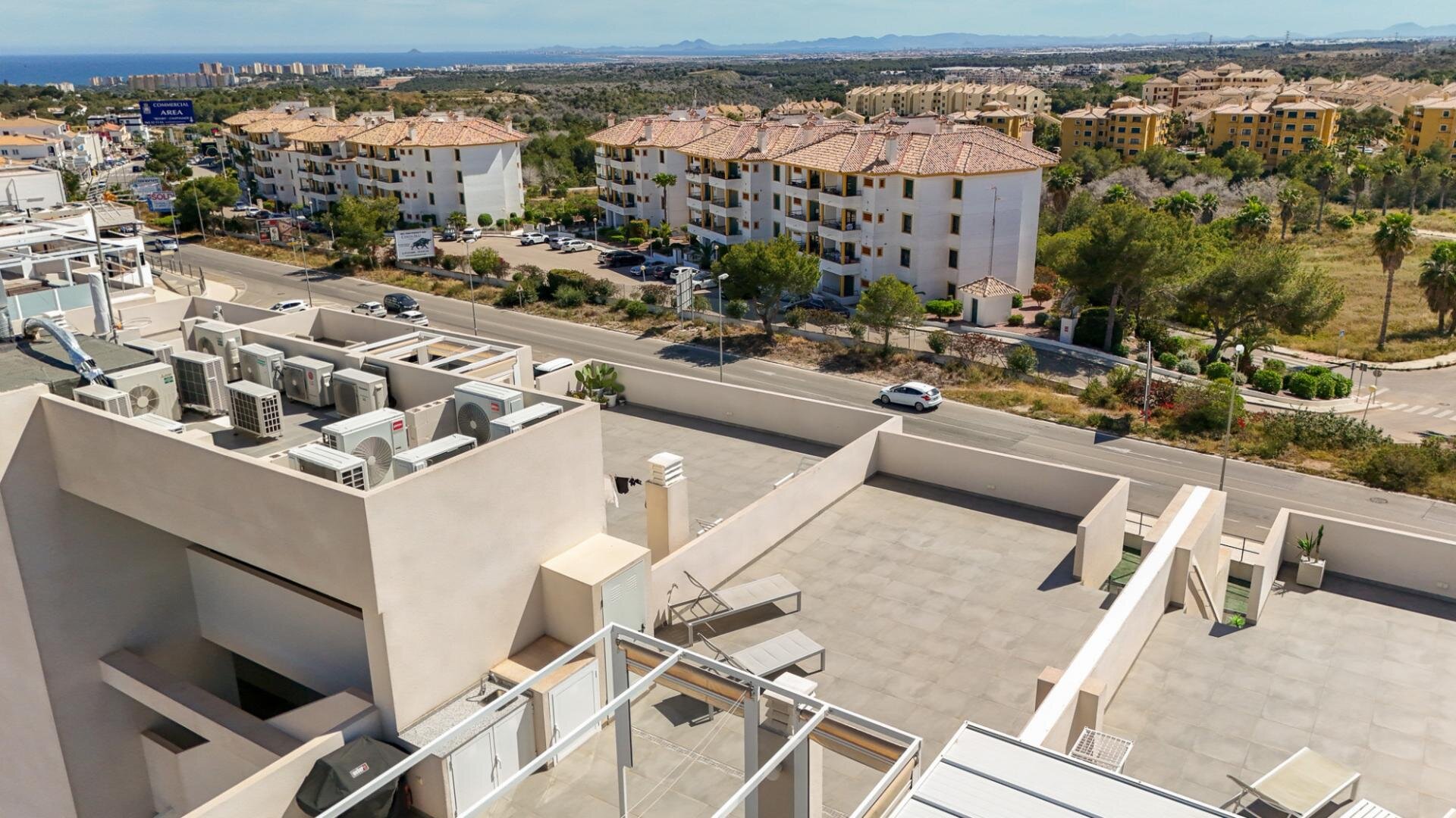 2-Bedroom Apartment in Las Filipinas, Orihuela Costa - Image 3