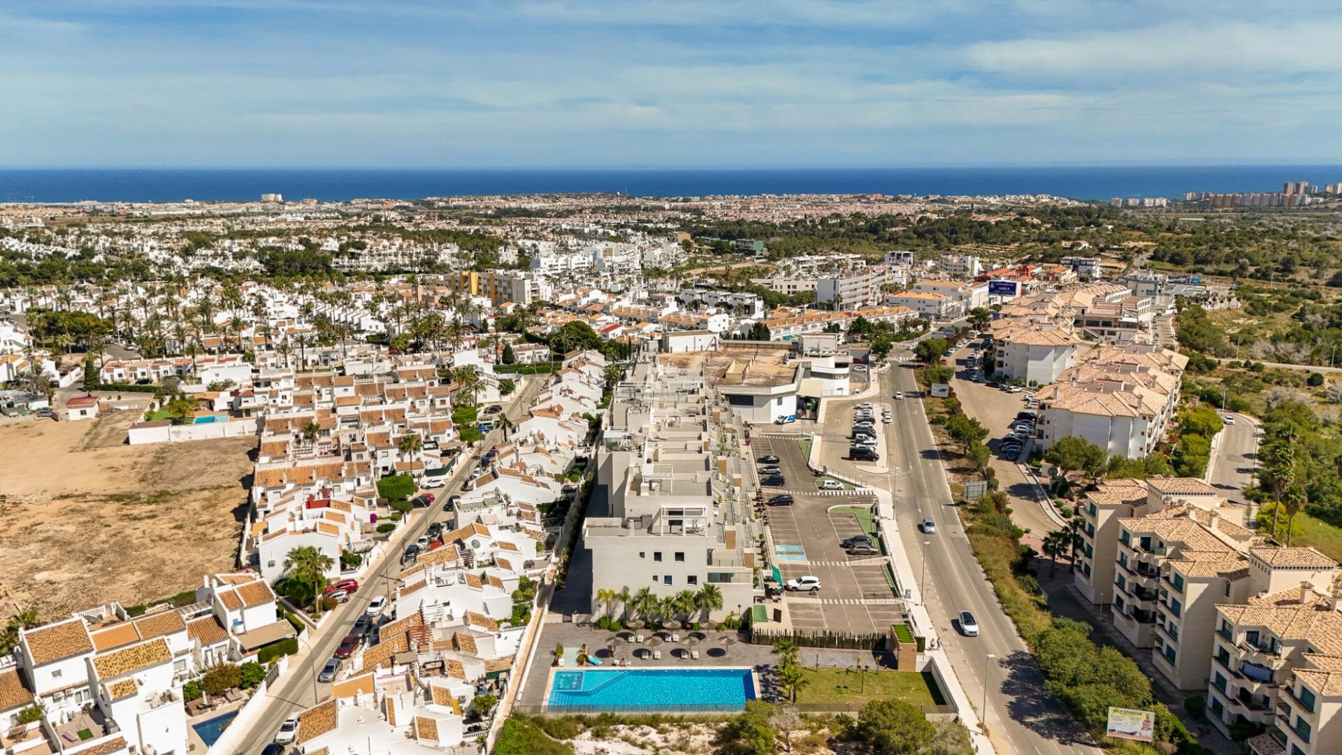 2-Bedroom Apartment in Las Filipinas, Orihuela Costa - Image 31