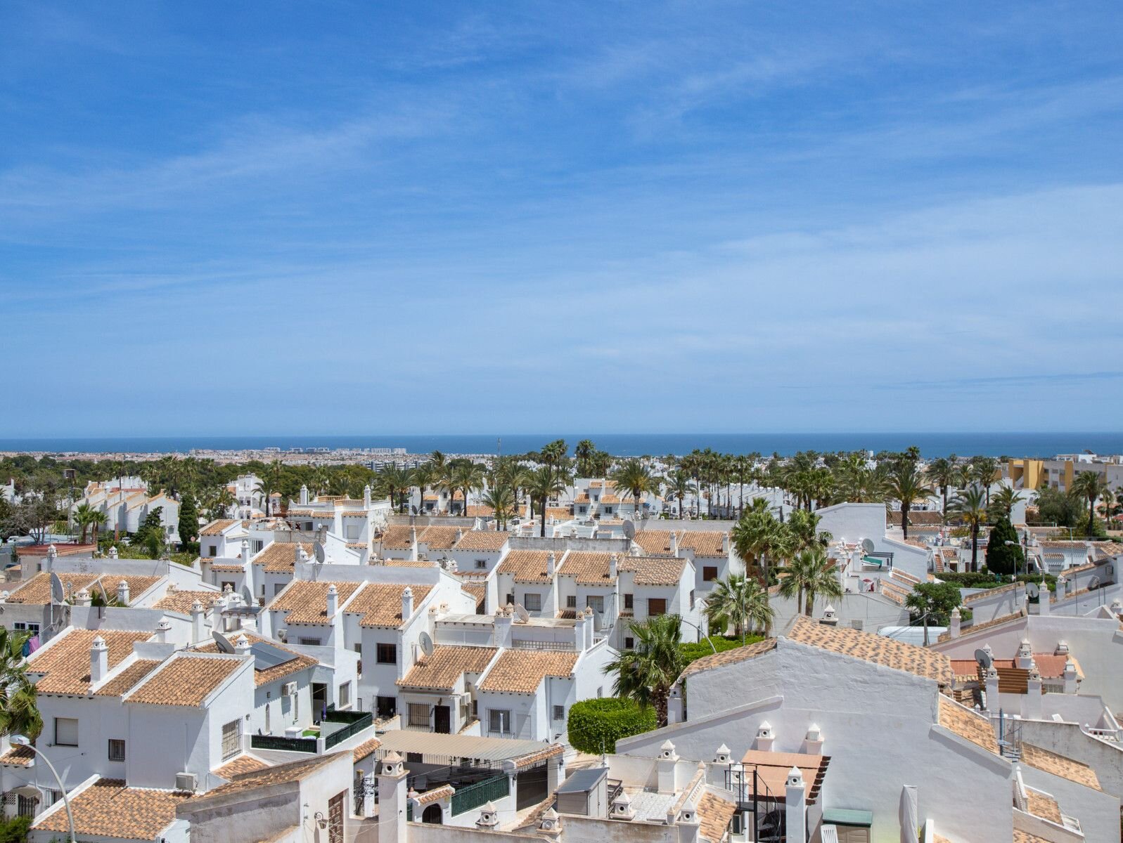 2-Bedroom Apartment in Las Filipinas, Orihuela Costa - Image 33