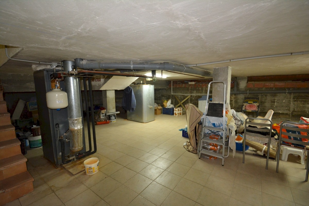 8-Bedroom Villa in Pueblo, Guardamar del Segura - Image 12