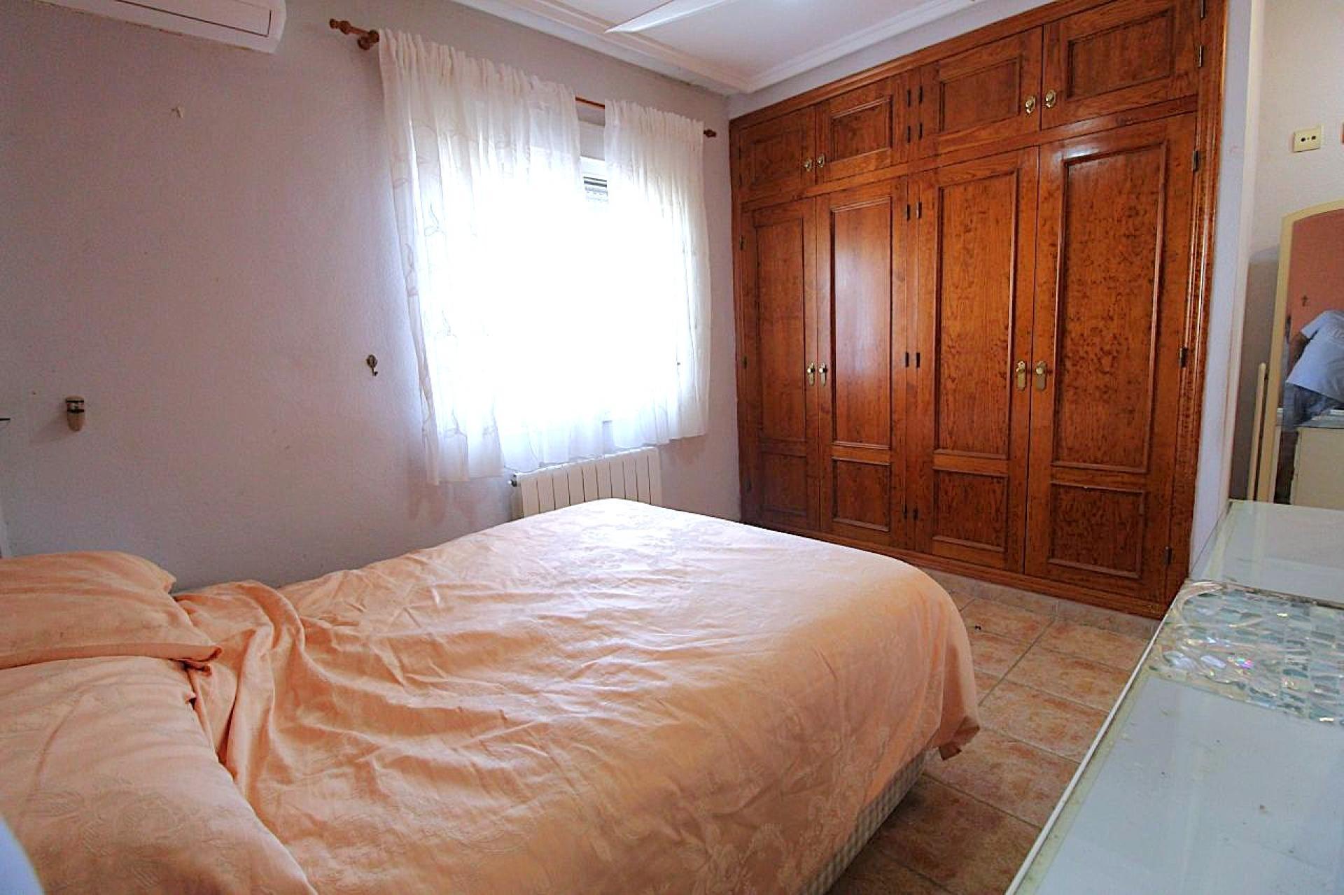 Villa in San Miguel de Salinas - Image 18