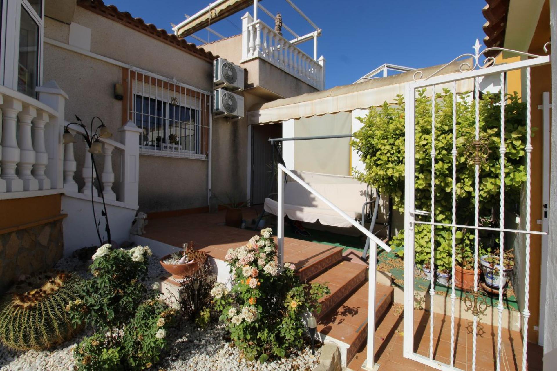 Villa in San Miguel de Salinas - Image 29