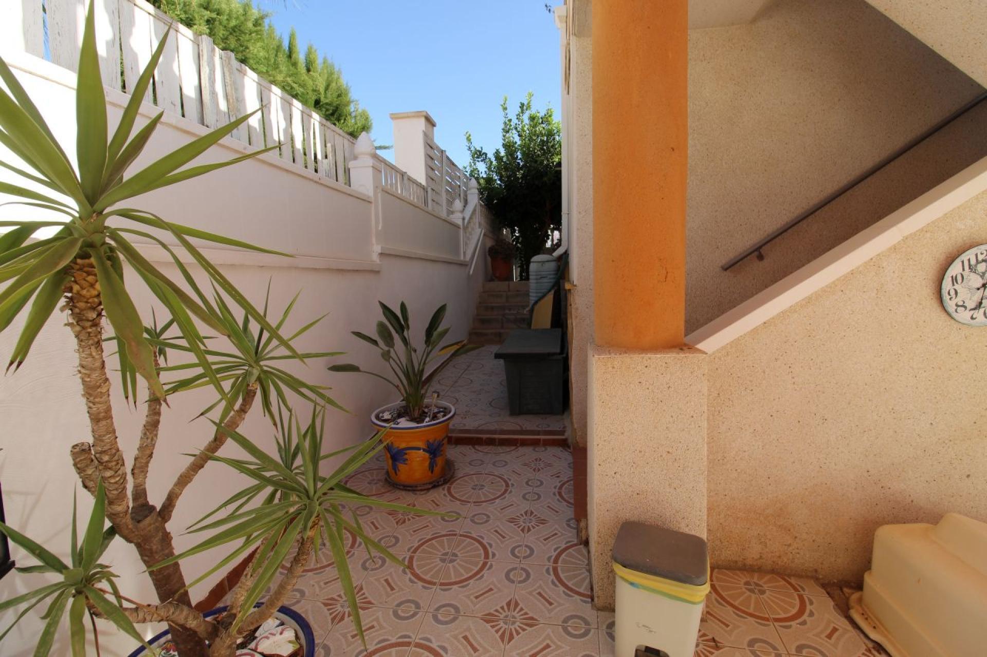 Villa in San Miguel de Salinas - Image 30