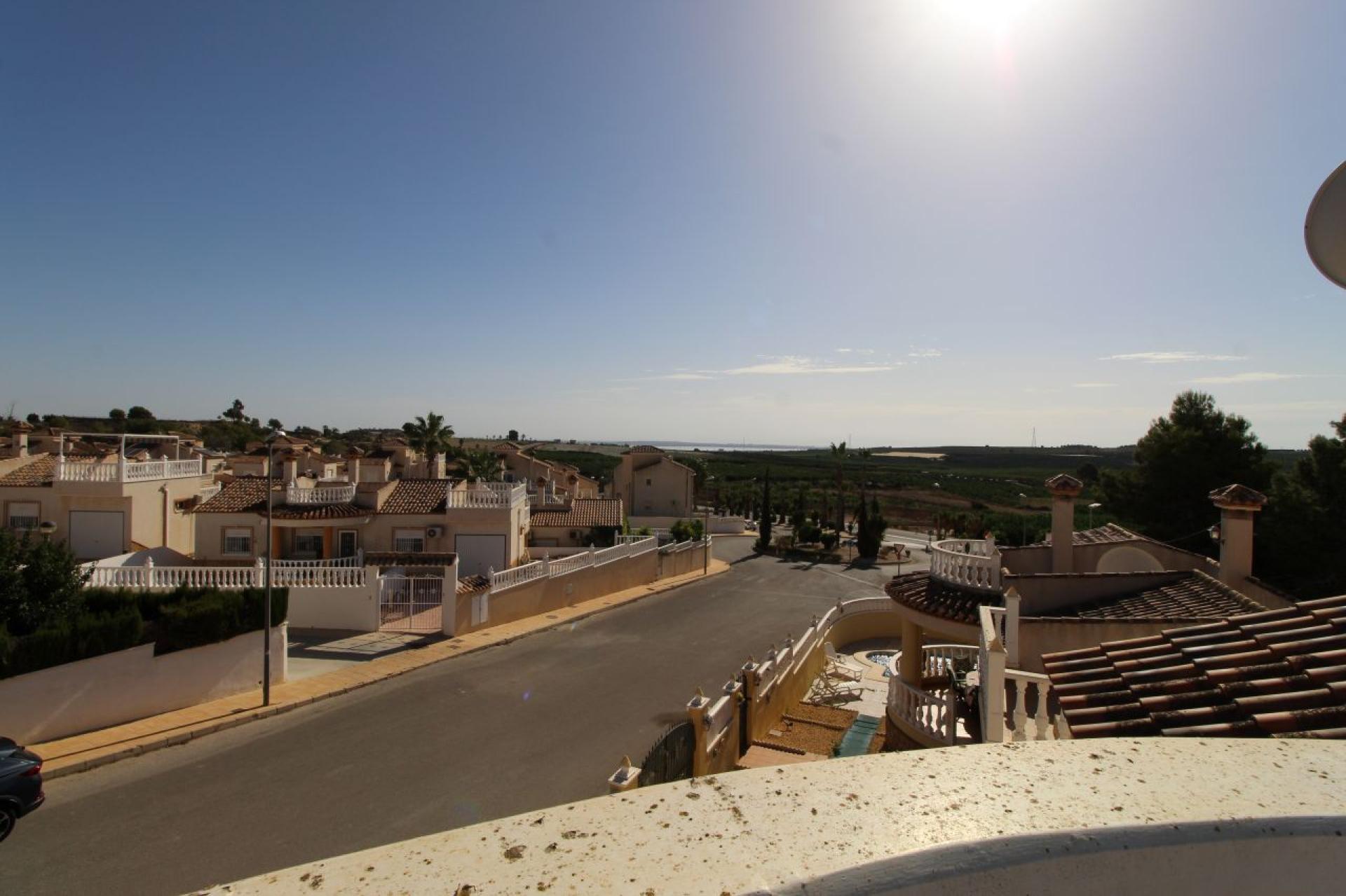 Villa in San Miguel de Salinas - Image 34