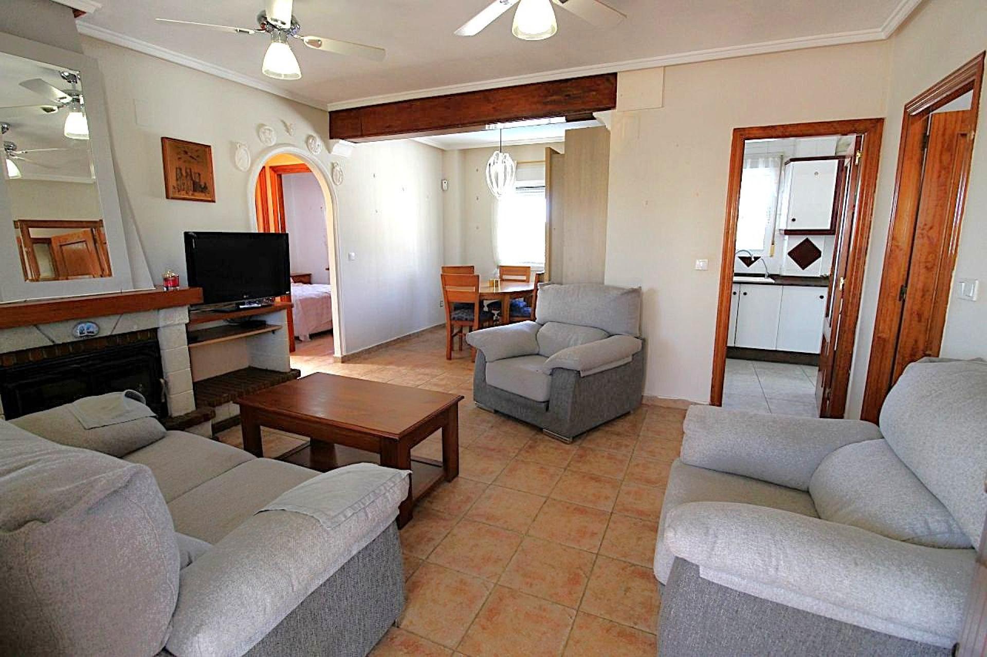 Villa in San Miguel de Salinas - Image 8