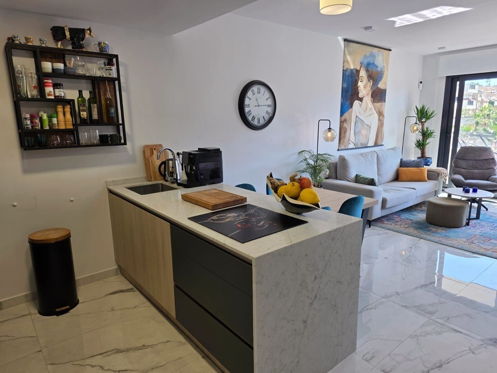 2-Bedroom Apartment in Pau 8, Orihuela Costa - Image 10