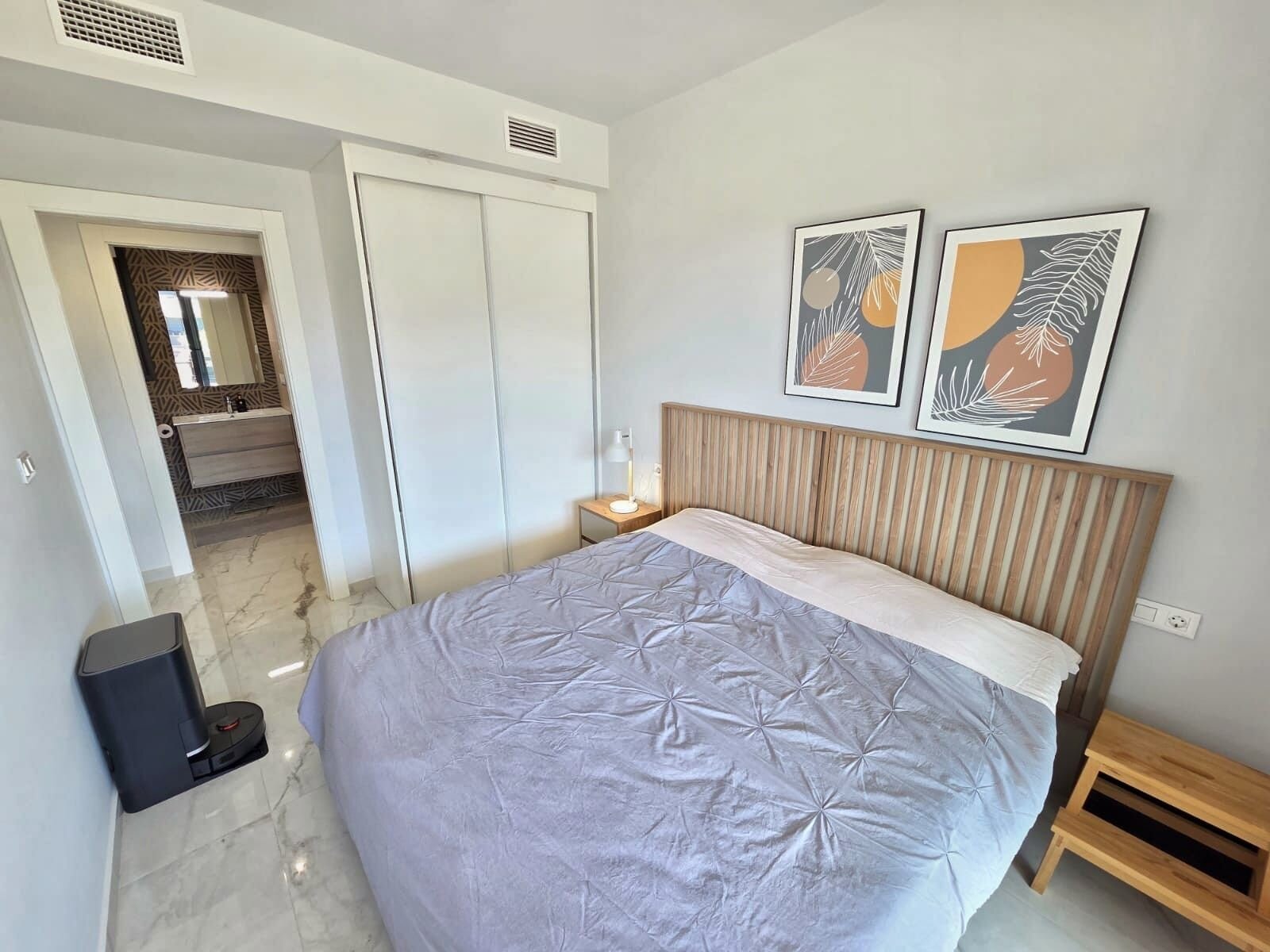 2-Bedroom Apartment in Pau 8, Orihuela Costa - Image 17