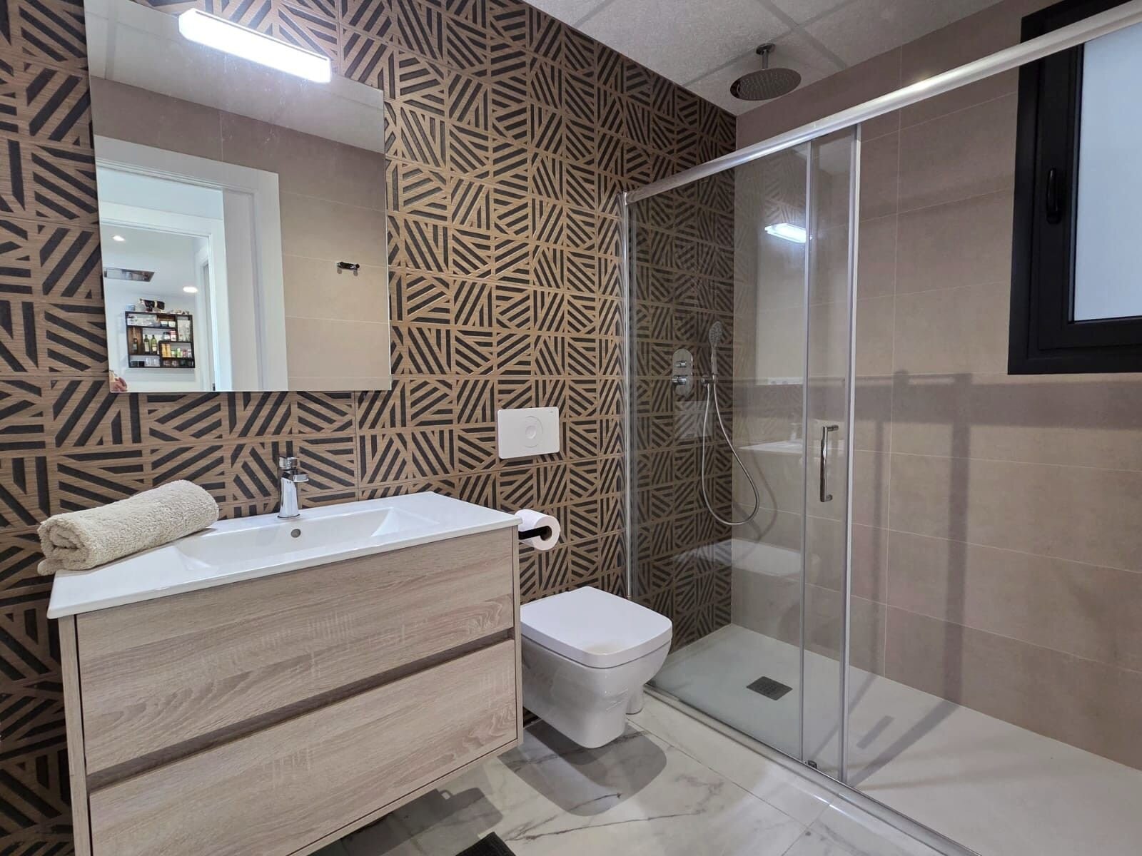 2-Bedroom Apartment in Pau 8, Orihuela Costa - Image 18