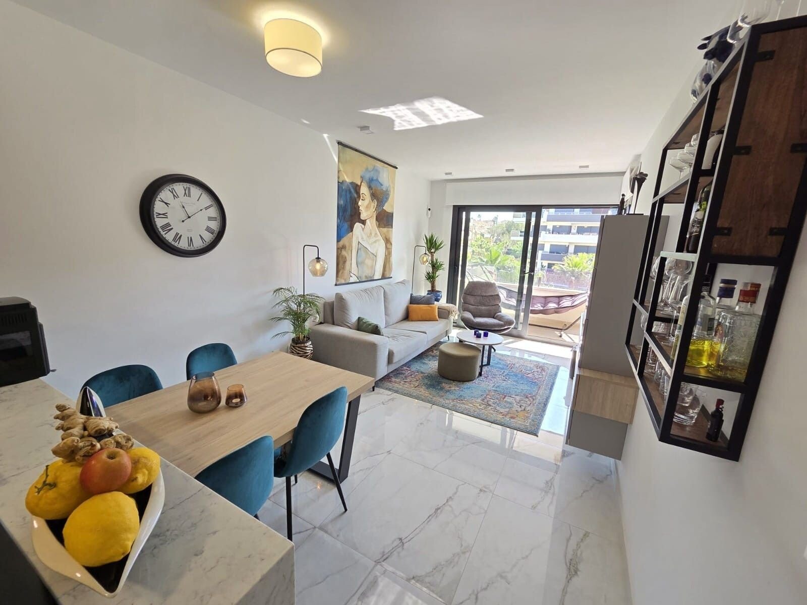 2-Bedroom Apartment in Pau 8, Orihuela Costa - Image 4