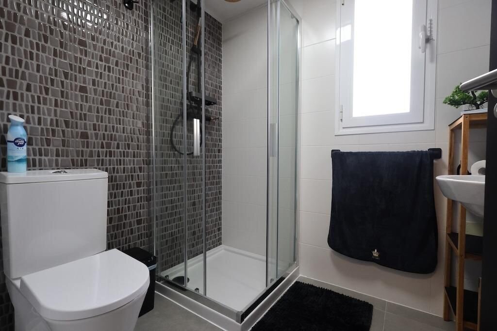 2-Bedroom Apartment in Villamartín-las Filipinas, Orihuela Costa - Image 14