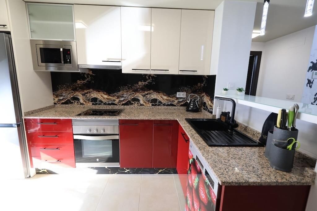 2-Bedroom Apartment in Villamartín-las Filipinas, Orihuela Costa - Image 3