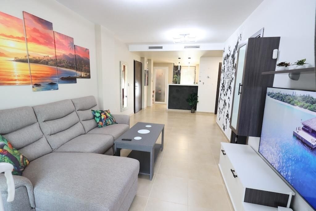 2-Bedroom Apartment in Villamartín-las Filipinas, Orihuela Costa - Image 5