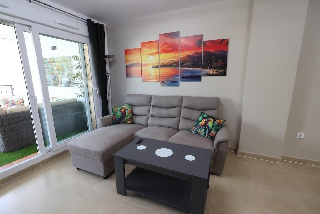 2-Bedroom Apartment in Villamartín-las Filipinas, Orihuela Costa - Image 6