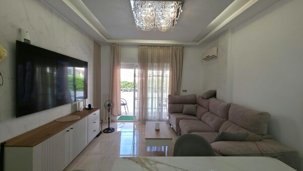 2-Bedroom Apartment in Nueva Torrevieja, Torrevieja