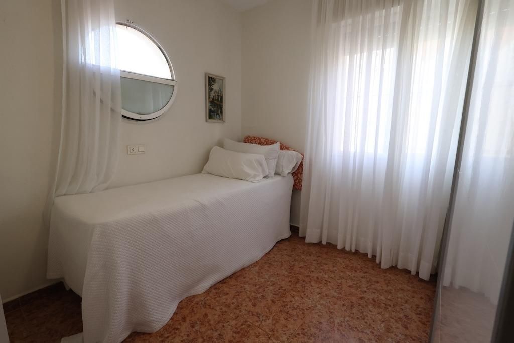 3-Bedroom House in Torretas, Torrevieja - Image 15